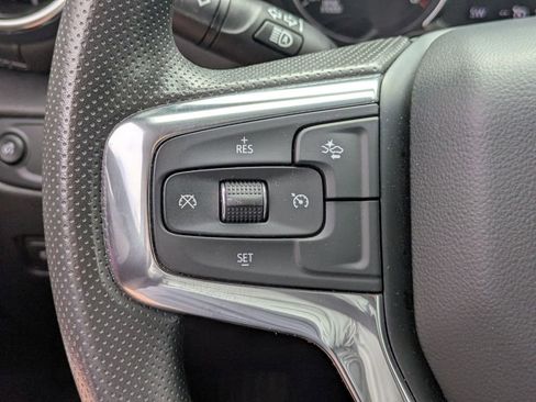 Used 2025 Chevrolet Blazer LT image 21