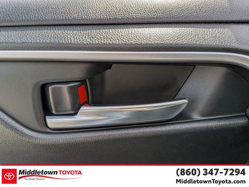Certified 2022 Toyota RAV4 XLE w/ Convenience Package AWD/4WD image 11