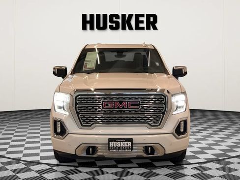 Used 2019 GMC Sierra 1500 Denali w/ Denali Ultimate Package AWD/4WD image 3