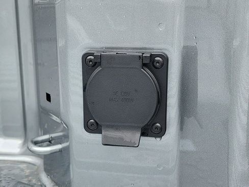 New 2026 GMC Sierra 1500 Elevation image 46