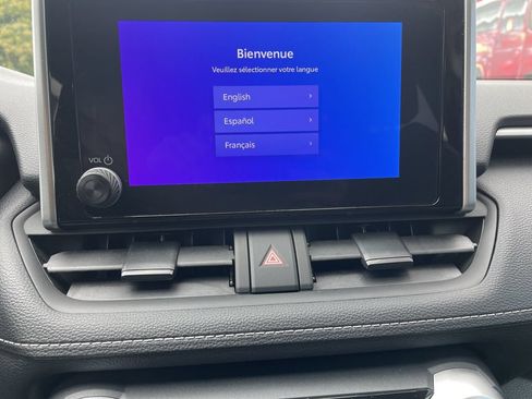 Certified 2024 Toyota RAV4 LE AWD/4WD image 19