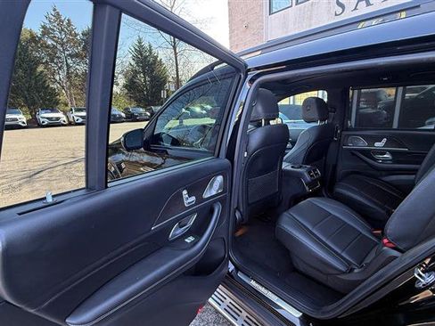 Used 2023 Mercedes-Benz GLS 450 4MATIC w/ AMG Line Exterior image 33
