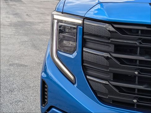 Certified 2023 GMC Sierra 1500 Elevation RWD image 10
