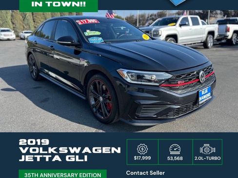 Used 2019 Volkswagen Jetta GLI image 2
