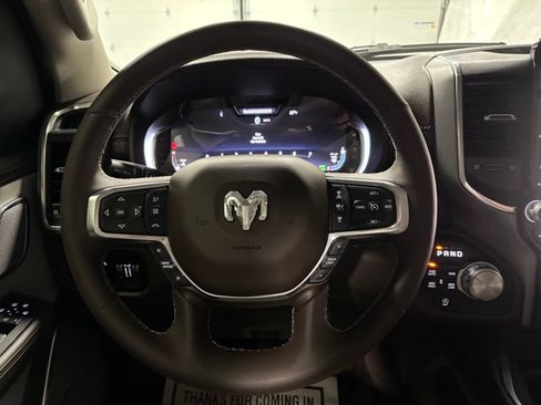 Used 2025 RAM 1500 Laramie AWD/4WD image 18