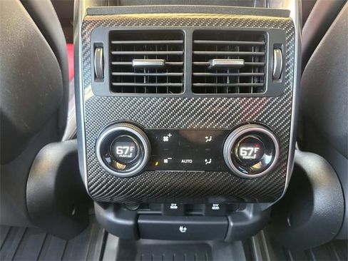 Used 2020 Land Rover Range Rover Sport SVR image 17
