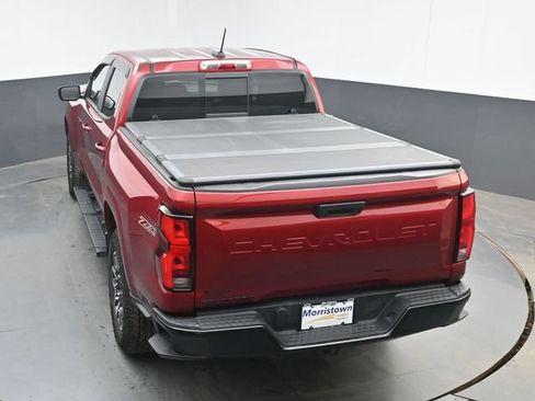 Used 2024 Chevrolet Colorado Z71 w/ Z71 Convenience Package 2 AWD/4WD image 38