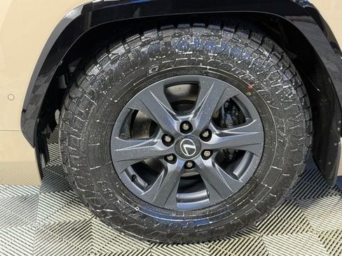 New 2026 Lexus LX 700h Overtrail image 11