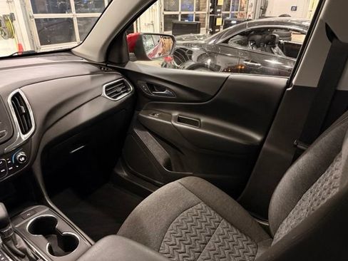 Used 2023 Chevrolet Equinox LT AWD/4WD image 20