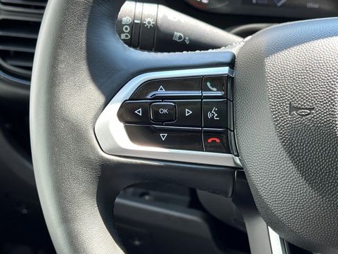 Used 2024 RAM ProMaster 3500 w/ Delivery Van Package image 19