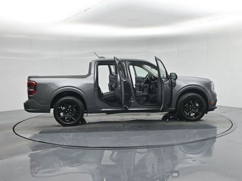 New 2026 Ford Maverick Lobo image 4