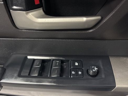 Used 2022 Toyota Tundra SR5 image 23