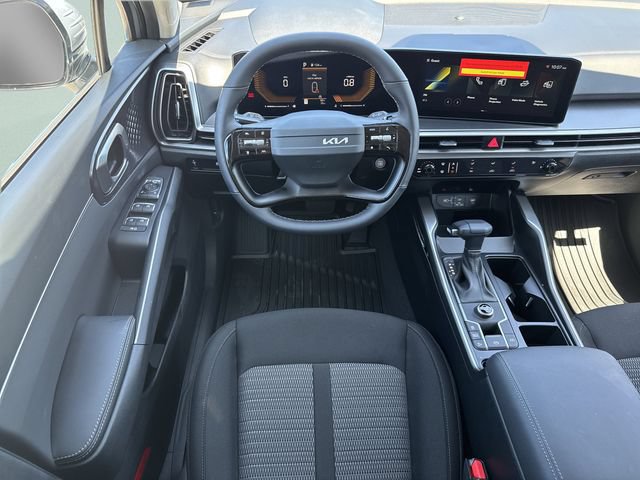 New 2026 Kia Sorento LX FWD image 18