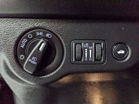 Used 2022 Dodge Challenger R/T Scat Pack w/ 1320 Plus Group RWD image 14