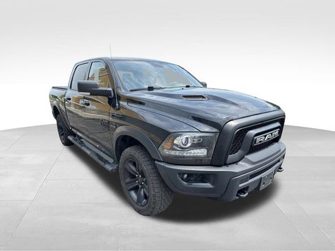 Used 2022 RAM 1500 Warlock AWD/4WD image 3