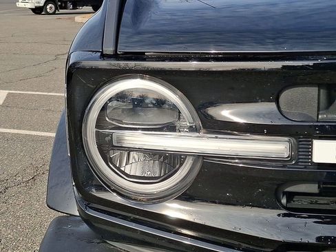 Used 2023 Ford Bronco Outer Banks image 12