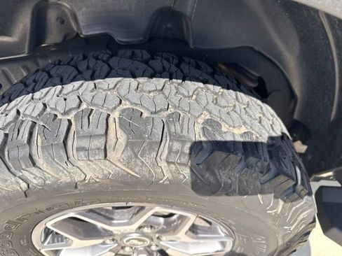 Used 2021 Ford Bronco Badlands AWD/4WD image 12