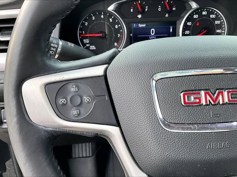 Used 2020 GMC Acadia SLE w/ LPO, Floor Liner Package image 22