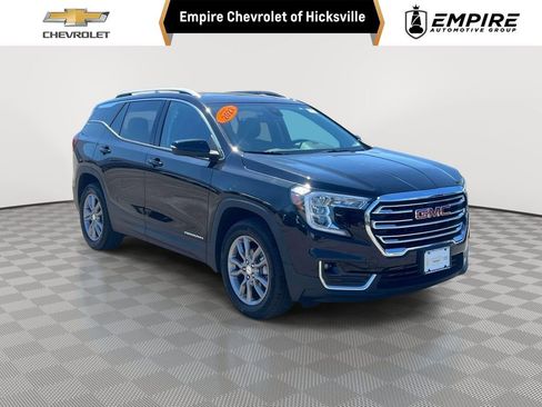 Used 2023 GMC Terrain SLT AWD/4WD image 1