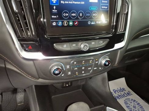 Used 2021 Chevrolet Traverse LT w/ LPO, Floor Liner Package AWD/4WD image 22