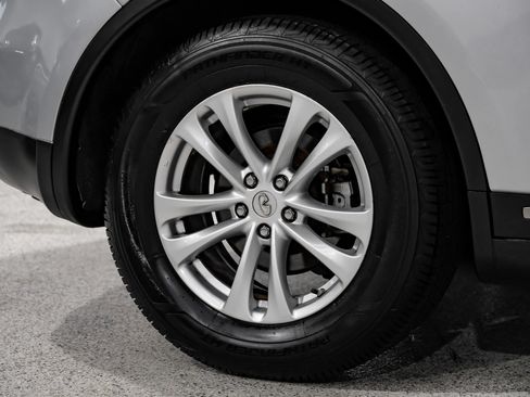 Used 2017 INFINITI QX70 AWD w/ Premium Package image 70