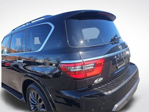 Used 2024 Nissan Armada Platinum w/ Captain's Chairs Package image 30