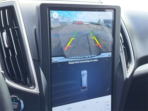 Certified 2024 Ford Edge SEL w/ Convenience Package image 18