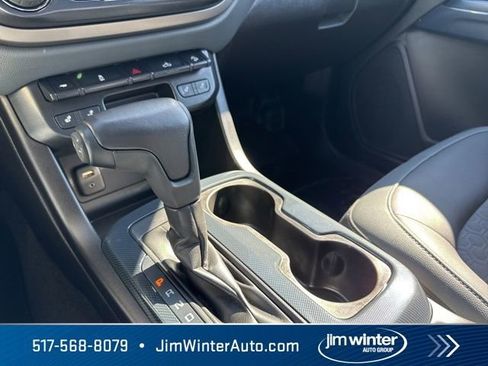 Used 2017 Chevrolet Colorado Z71 image 33