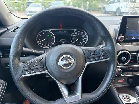 Used 2025 Nissan Sentra SV w/ Trunk Package FWD image 8