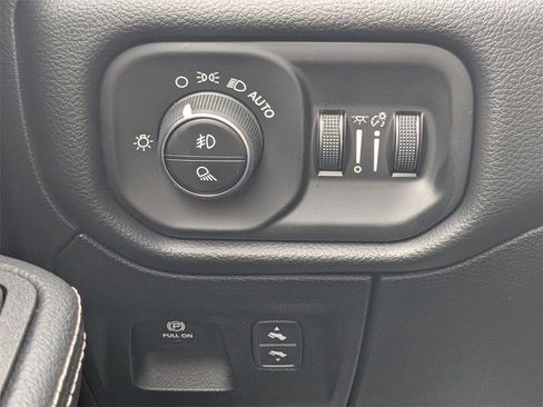 New 2026 RAM 1500 Laramie w/ Night Edition image 24