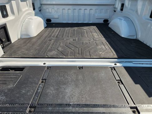 Used 2023 Ford F150 Raptor AWD/4WD image 31