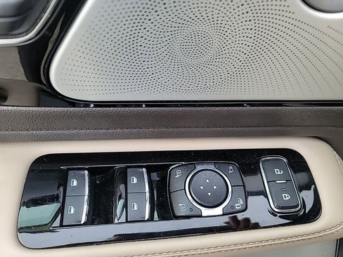 Used 2022 Lincoln Aviator Reserve w/ Equipment Group 201A AWD/4WD image 10