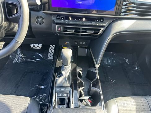 Used 2025 Toyota Camry XSE FWD image 24