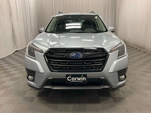 Used 2023 Subaru Forester Premium image 12