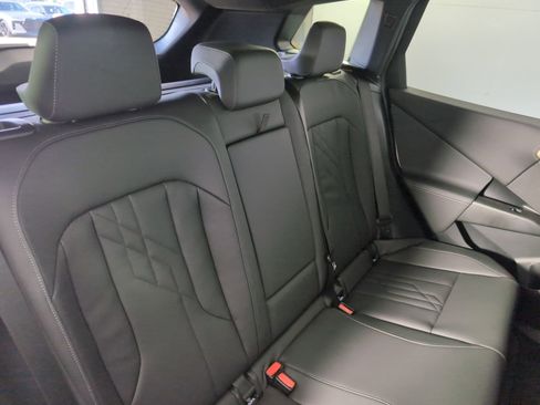 Used 2025 BMW X3 xDrive30i w/ Premium Package AWD/4WD image 29