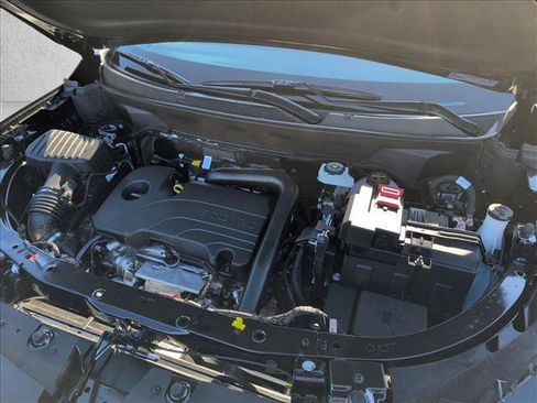 New 2026 Chevrolet Equinox LT w/ Midnight Edition image 17