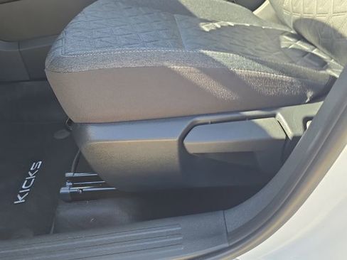 New 2026 Nissan Kicks SV w/ SV Premium Package image 20