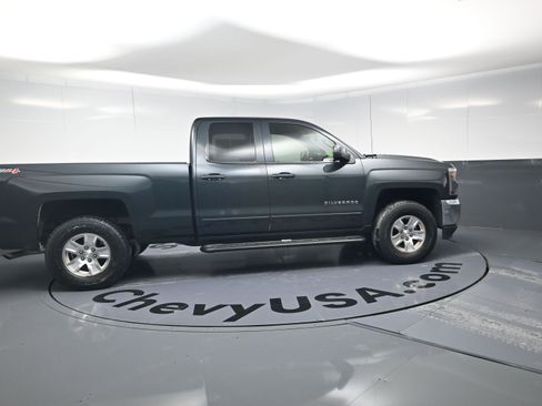 Used 2017 Chevrolet Silverado 1500 LT w/ All Star Edition image 10