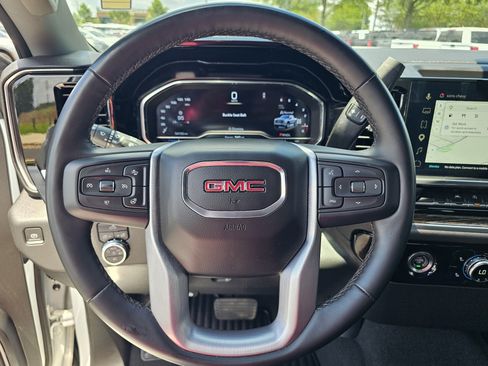 Used 2023 GMC Sierra 1500 Elevation w/ X31 Off-Road Package AWD/4WD image 21