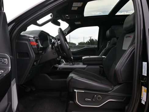 Used 2025 Ford F150 Raptor w/ Equipment Group 803A Raptor R AWD/4WD image 18