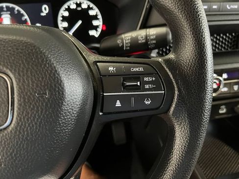 Used 2023 Honda CR-V LX image 27