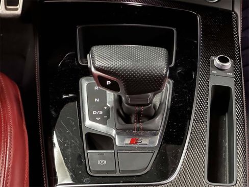 Used 2023 Audi SQ5 Premium Plus w/ Premium Plus Package image 21