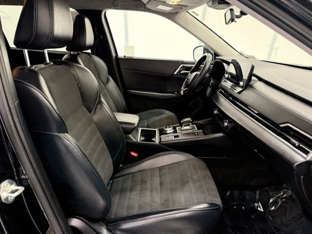 Used 2024 Mitsubishi Outlander SE AWD/4WD image 22