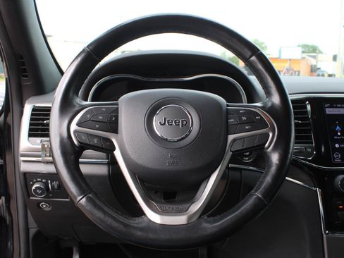 Used 2020 Jeep Grand Cherokee Limited w/ Luxury Group II AWD/4WD image 11