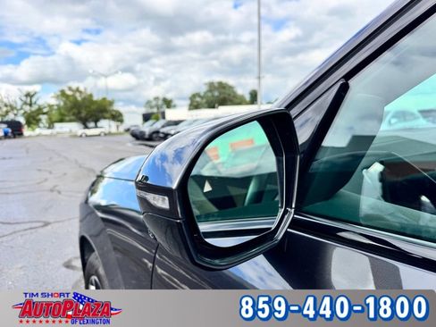 Used 2025 BMW X3 xDrive30i AWD/4WD image 18