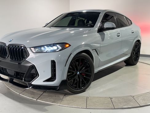 Used 2024 BMW X6 xDrive40i w/ Premium Package AWD/4WD image 2