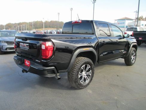 Certified 2024 GMC Canyon AT4 image 5