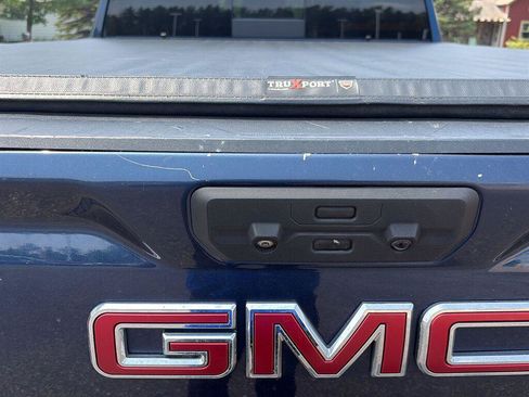Used 2022 GMC Sierra 3500 AT4 w/ AT4 Premium Plus Package AWD/4WD image 5