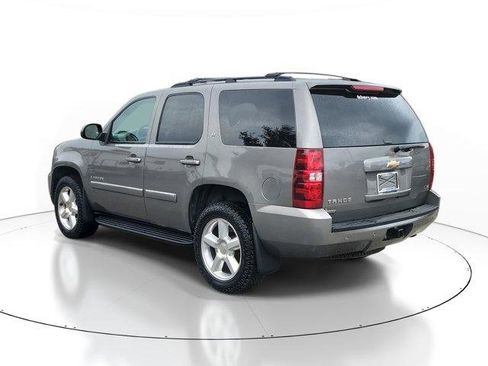 Used 2009 Chevrolet Tahoe LT w/ Luxury Package image 3