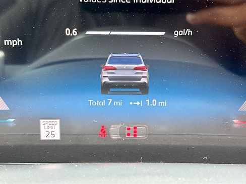 New 2026 BMW X5 M60i image 9